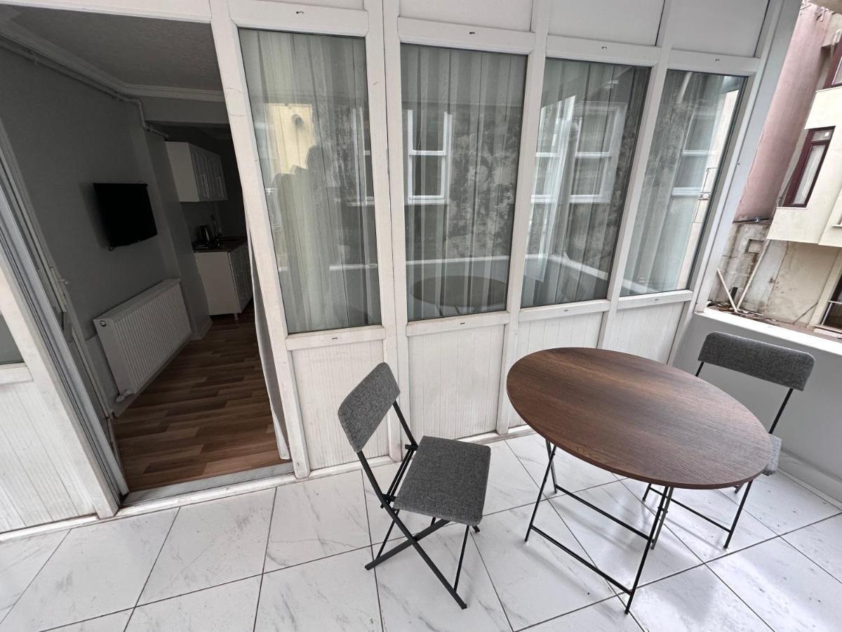 Modern Apart Close To Blue Mosque And Hagia Sophia Old City イスタンブール エクステリア 写真