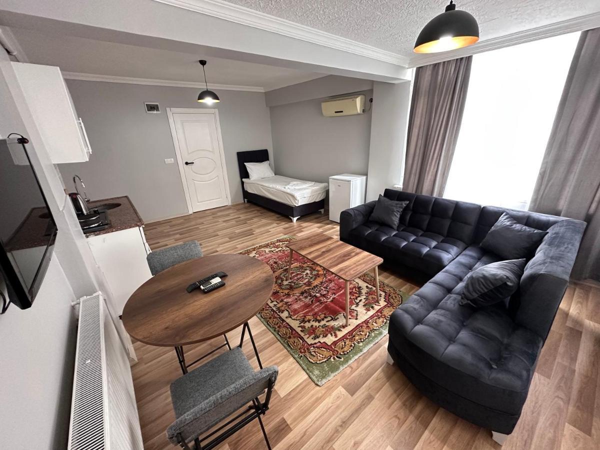 Modern Apart Close To Blue Mosque And Hagia Sophia Old City イスタンブール エクステリア 写真