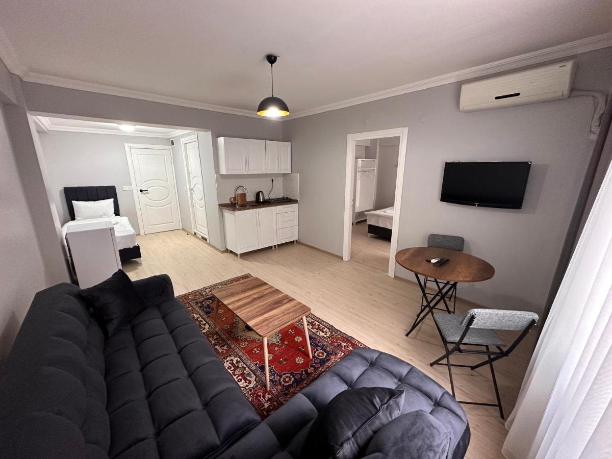 Modern Apart Close To Blue Mosque And Hagia Sophia Old City イスタンブール エクステリア 写真