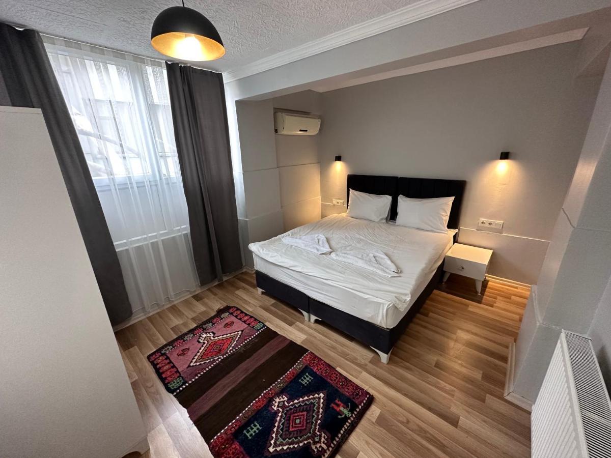 Modern Apart Close To Blue Mosque And Hagia Sophia Old City イスタンブール エクステリア 写真