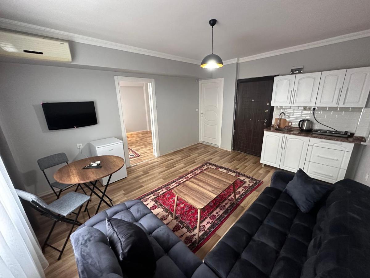 Modern Apart Close To Blue Mosque And Hagia Sophia Old City イスタンブール エクステリア 写真
